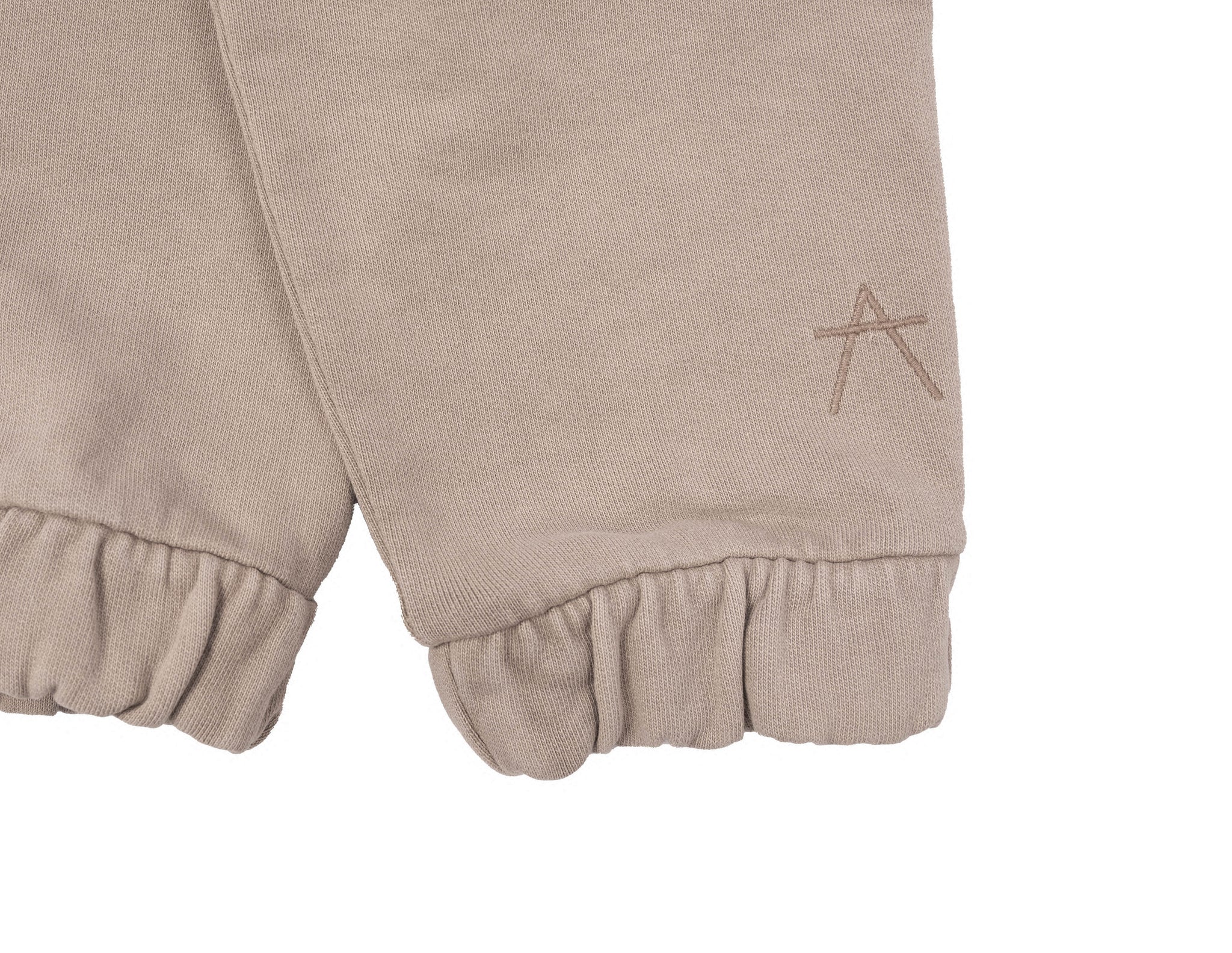 Signature Jogger - Clay