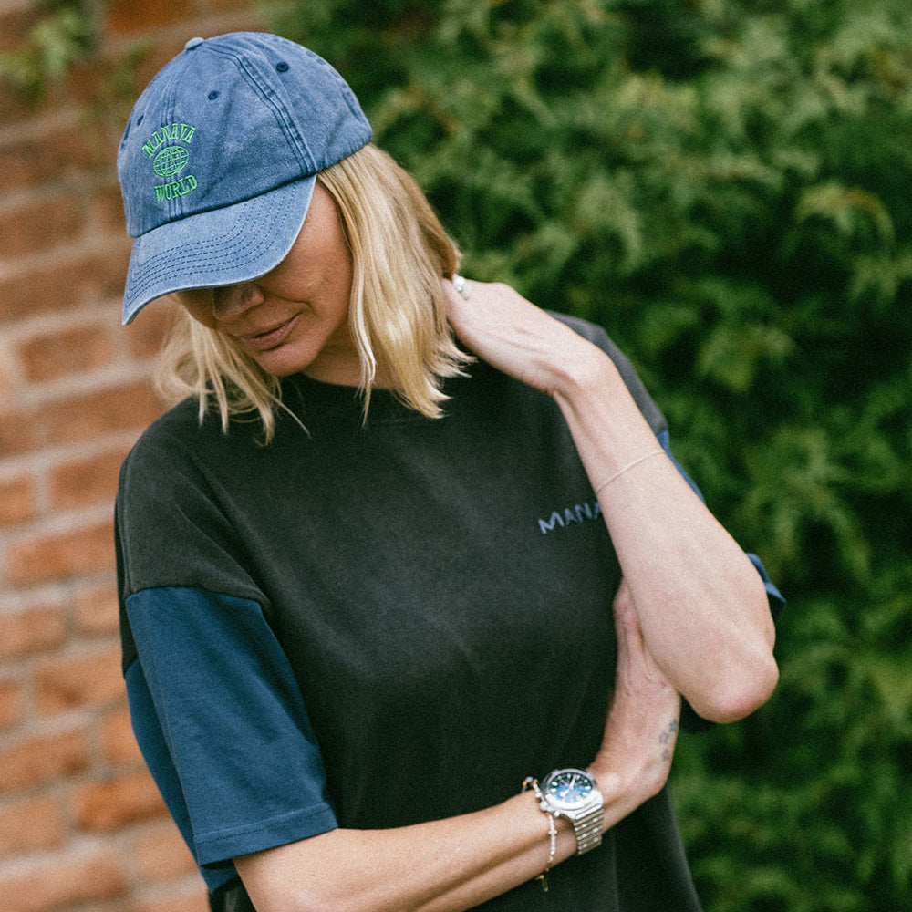 Contrast Sleeve T-Shirt - Black